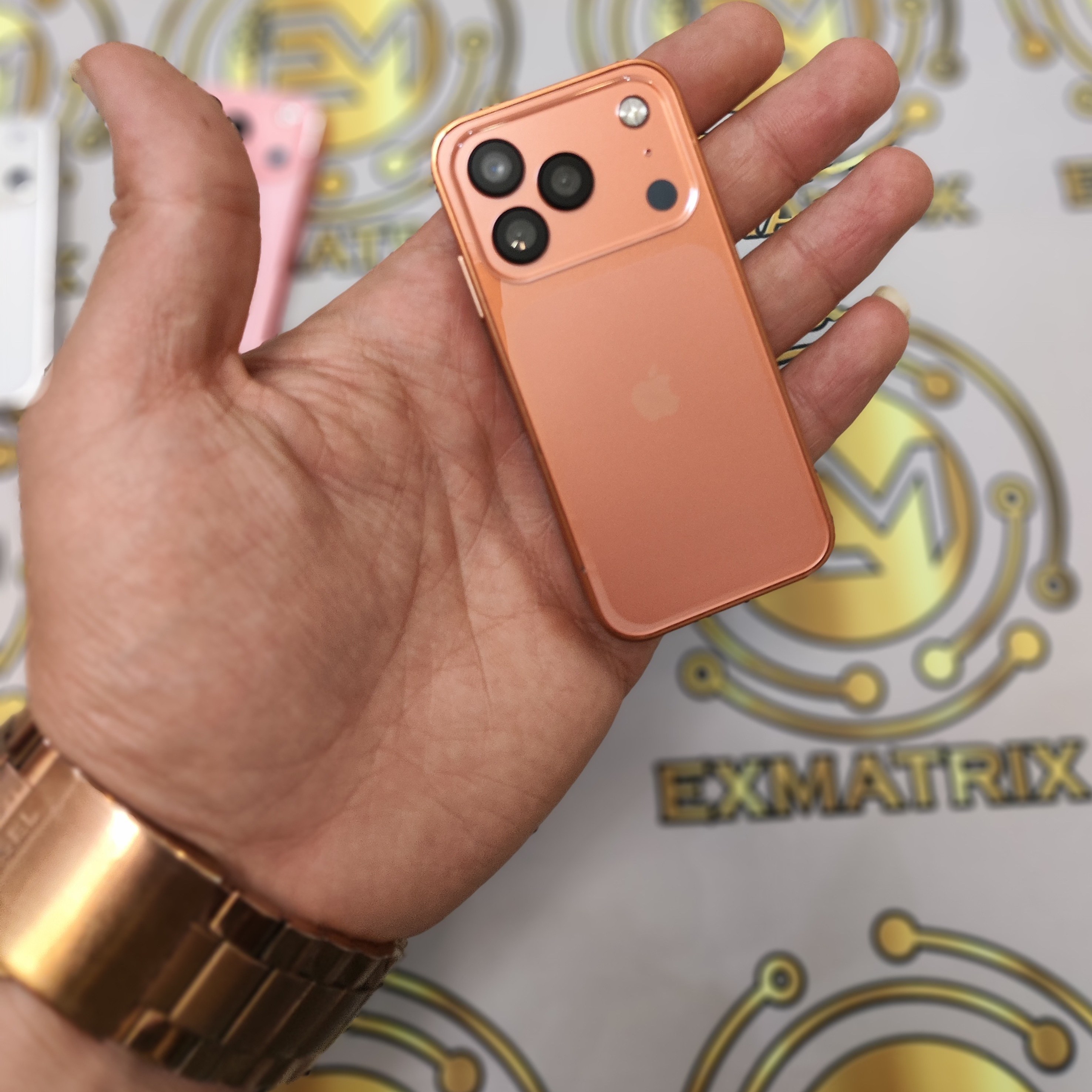 گوشی اوام i17 Pro Max Mini | حافظه 16 رم 2 گیگابایت